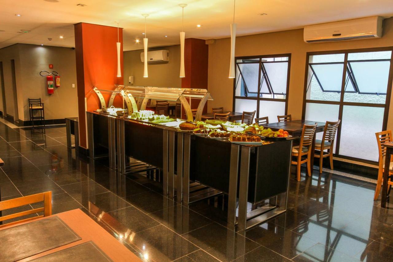 Hotel Lugus São Paulo Buitenkant foto